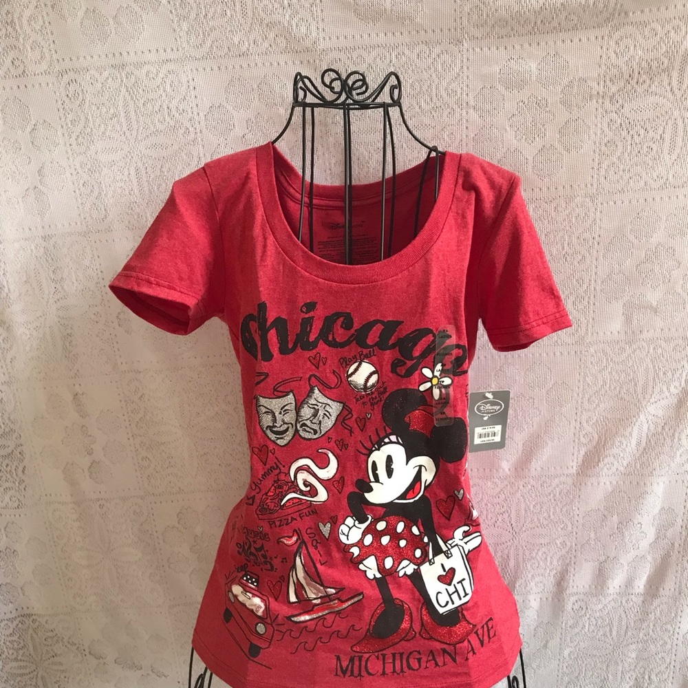 Disney Minnie Mouse Chicago Michigan Avenue Short Sleeved Red Tee Shirt